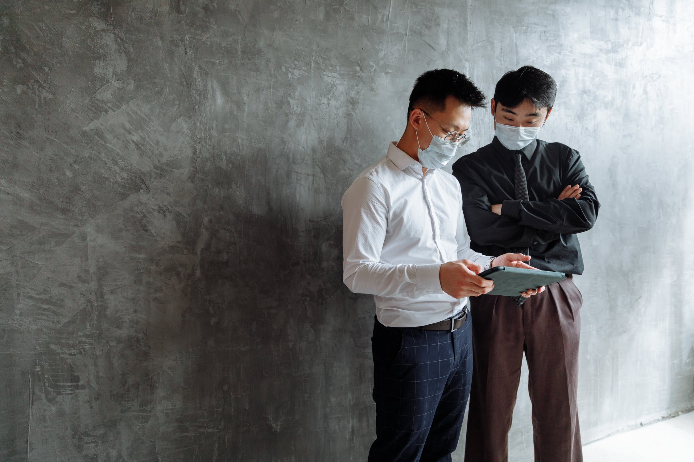 Our people: expertise with purpose — imagery from Aureqa’s existing website